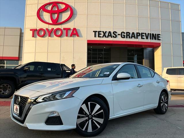 2022 nissan altima 2.5 sv