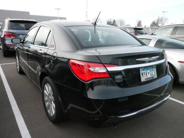 2013 chrysler 200 limited