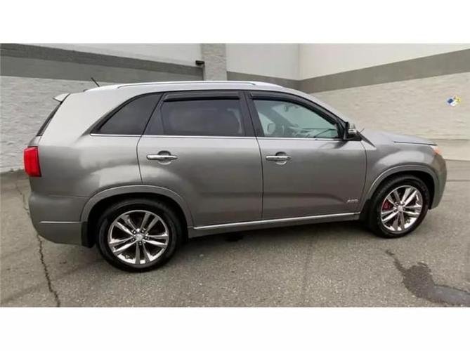 2014 kia sorento limited-sxl sport utility 4d in everett, washington