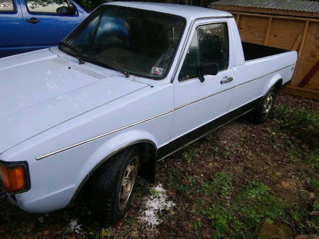 1981 volkswagen pickup rabbit 1.9 diesel with cap turbo 10,000 miles on engine