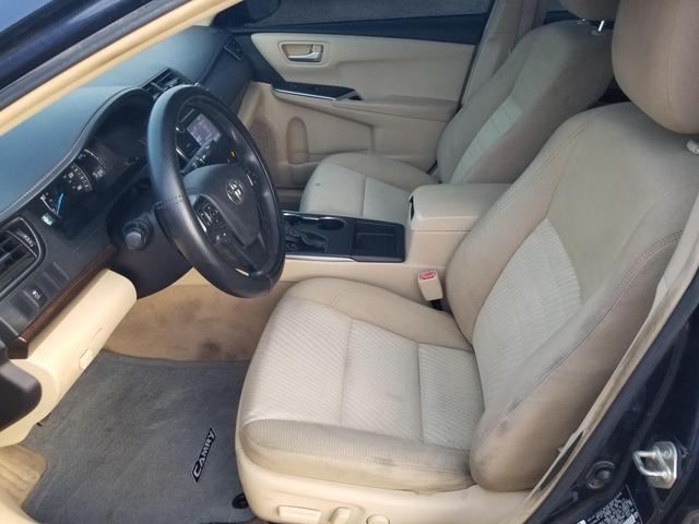 2015 toyota camry le