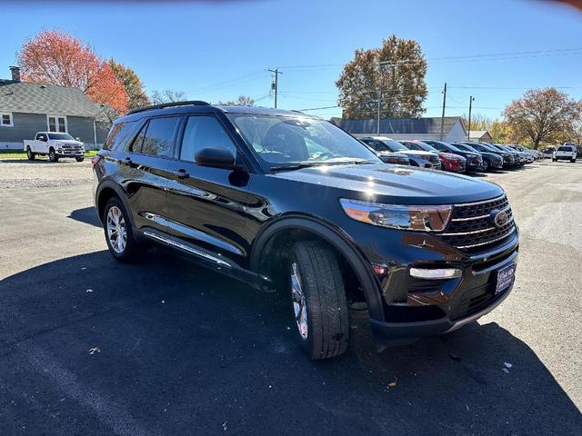 2021 ford explorer xlt