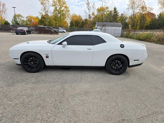 2017 dodge challenger r/t