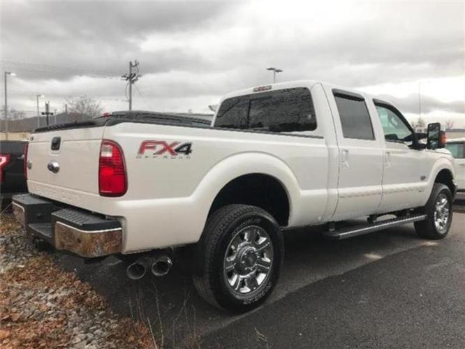 2016 ford f-250 super duty lariat 4x4 lariat 4dr crew cab 8 ft. lb pickup for sale in elkins, west virginia
