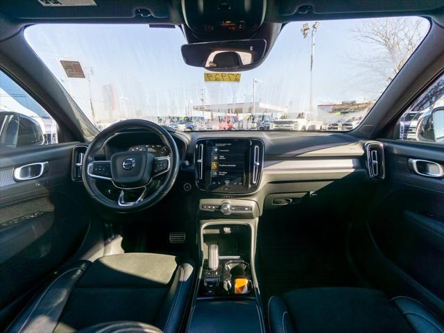 2021 volvo xc40 t5 r-design