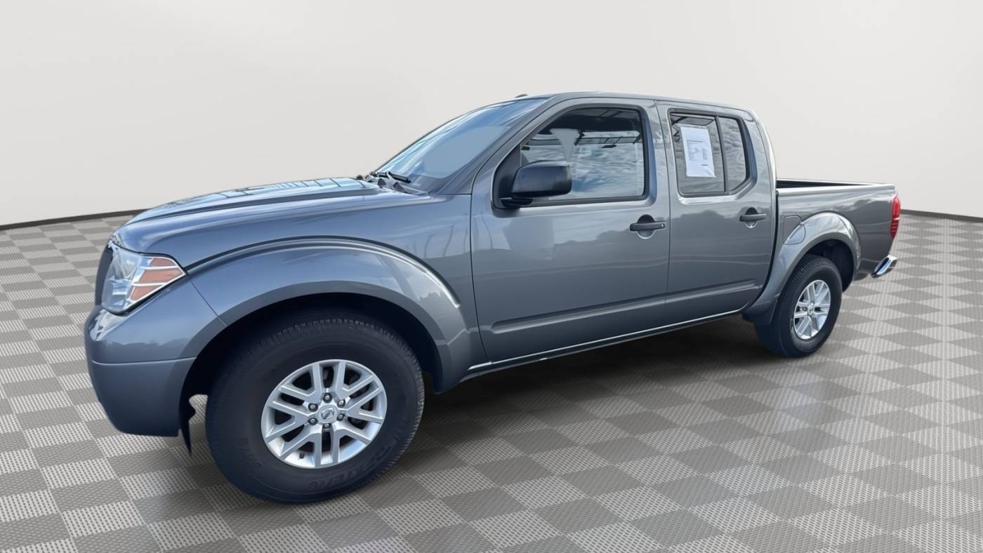 2016 nissan frontier sv