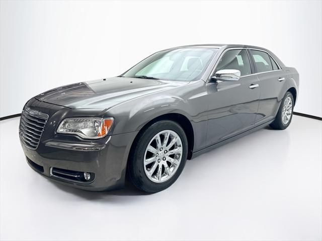 2014 chrysler 300 s
