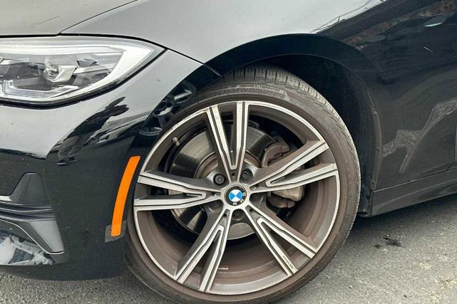 2021 bmw 330 330i