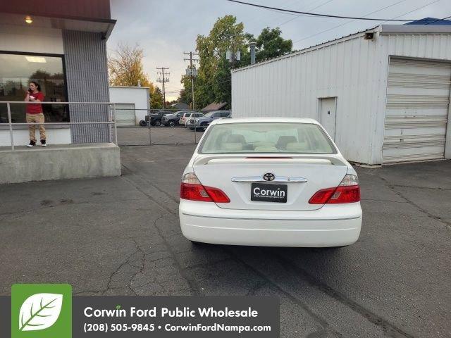 2004 toyota avalon xls