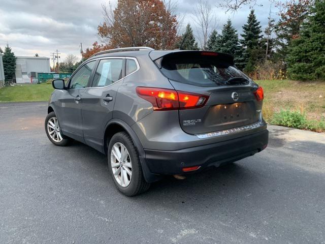 2019 nissan rogue sport sv