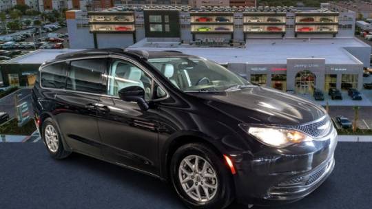 2021 chrysler voyager lxi