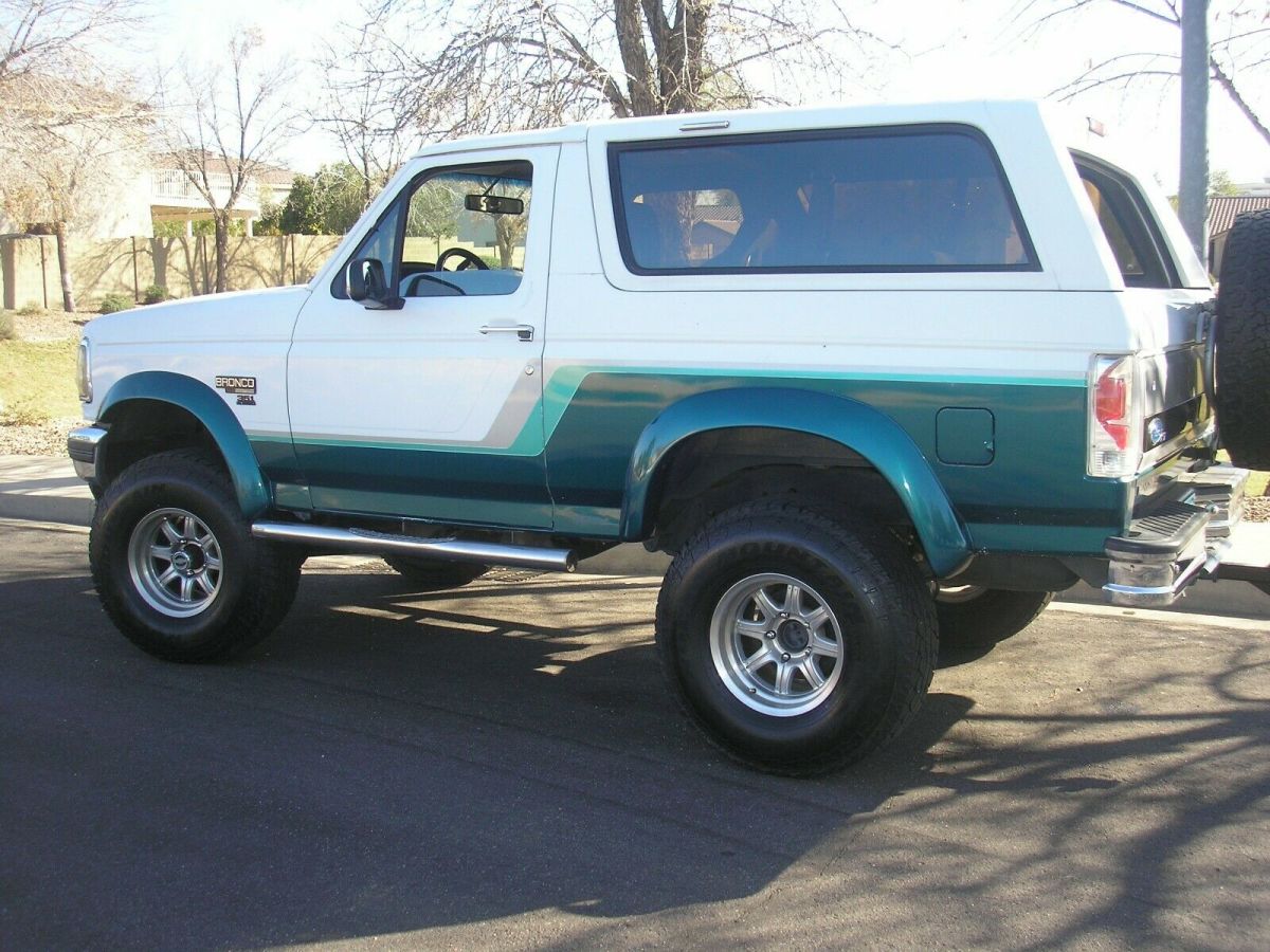 4x4 retro custom