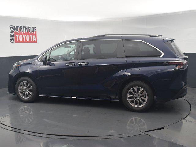 2023 toyota sienna xle