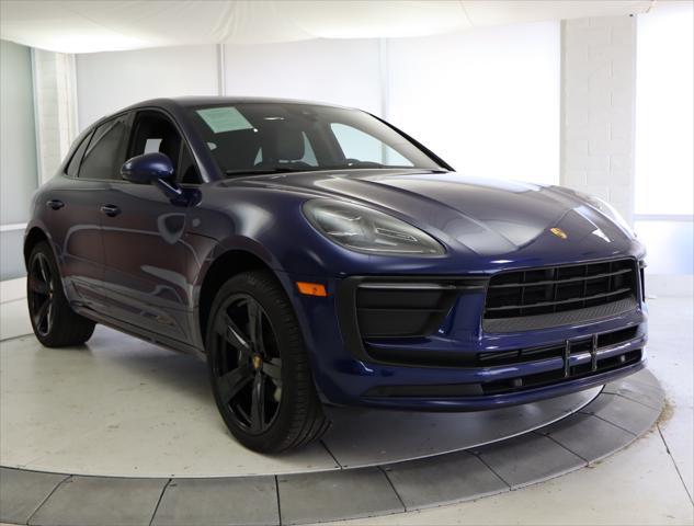 2022 porsche macan base