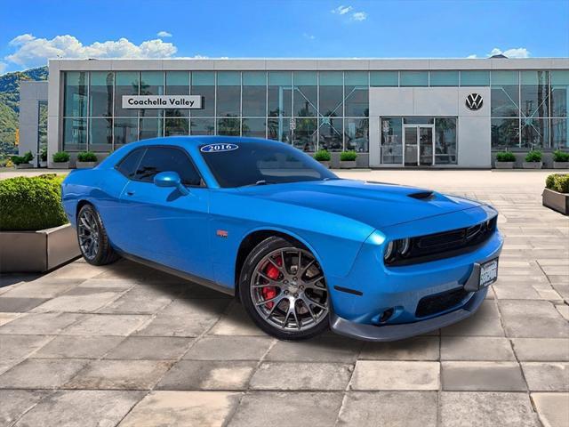 2016 dodge challenger srt 392