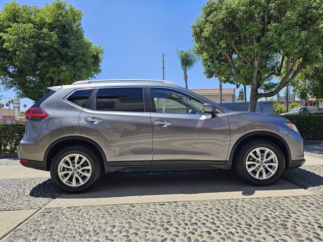 2019 nissan rogue sv