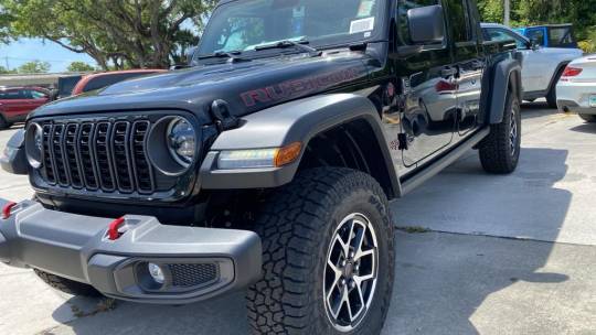 2024 Jeep Gladiator