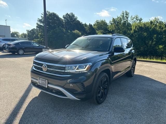 2022 volkswagen atlas 3.6 se w/ technology