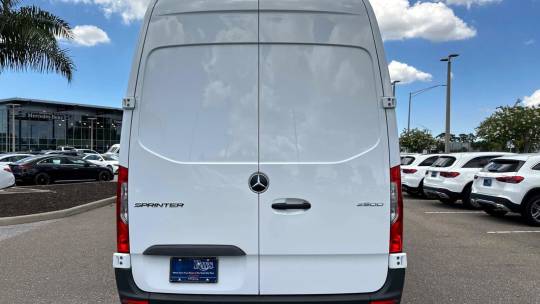 2024 Mercedes-Benz Sprinter