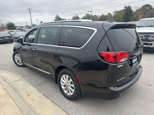 2018 chrysler pacifica touring-l