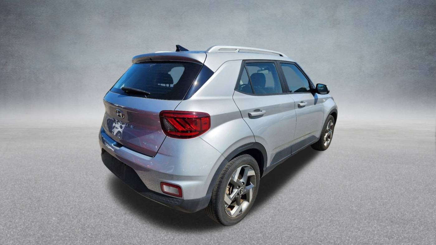 2022 hyundai venue sel