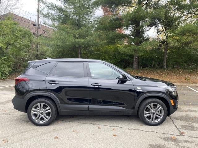 2021 kia seltos lx