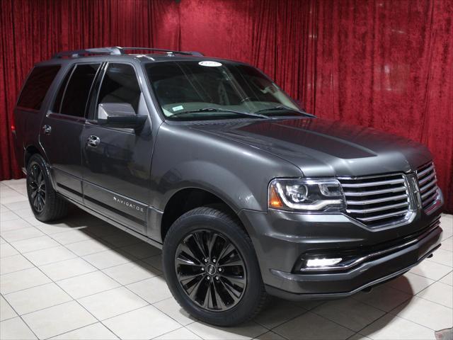2015 lincoln navigator base