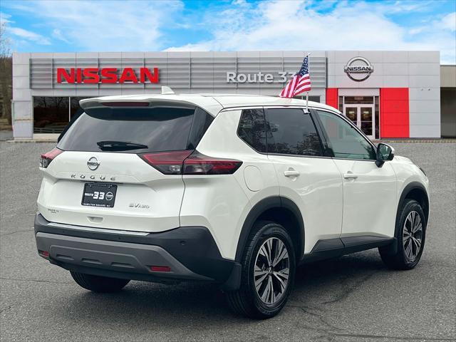 2021 nissan rogue sv