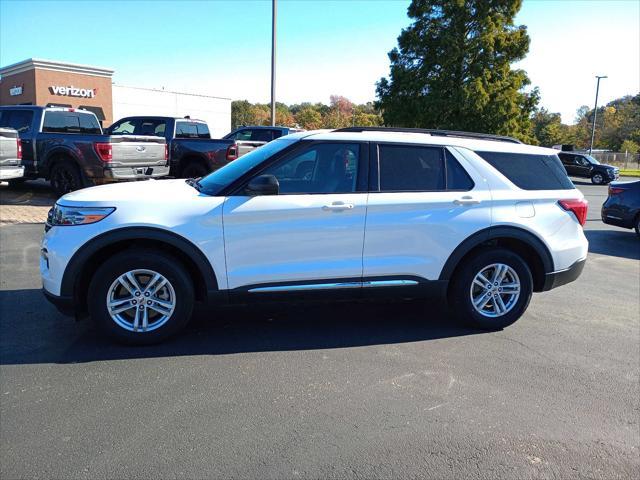 2021 ford explorer xlt