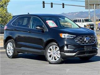 2022 Ford Edge titanium
