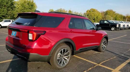 2025 Ford Explorer