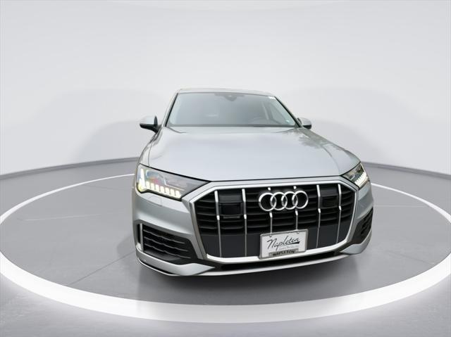 2024 audi q7 55 premium plus