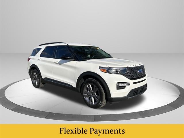2022 ford explorer xlt