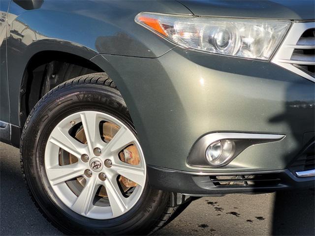 2013 toyota highlander se