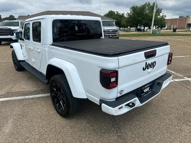 2023 jeep gladiator overland