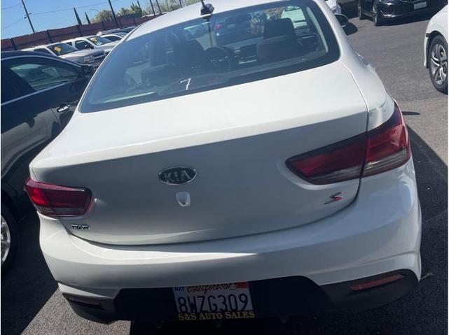 2019 kia rio s