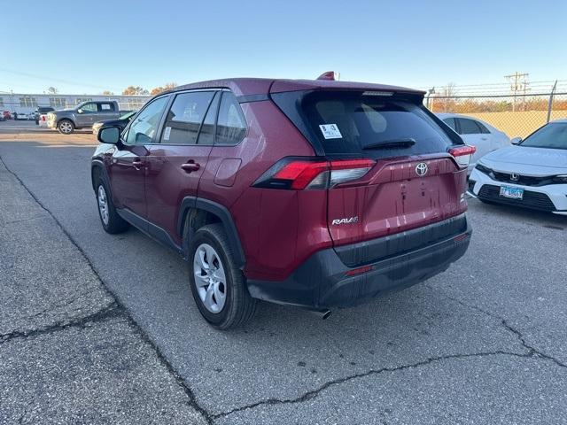 2024 toyota rav4 le