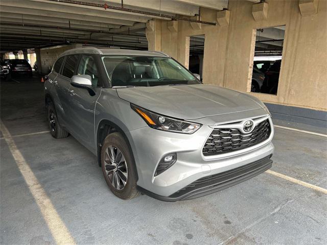 2024 toyota highlander xle