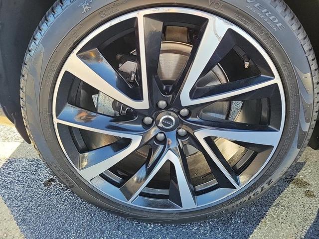 2023 volvo xc90 b6 plus 7-seater
