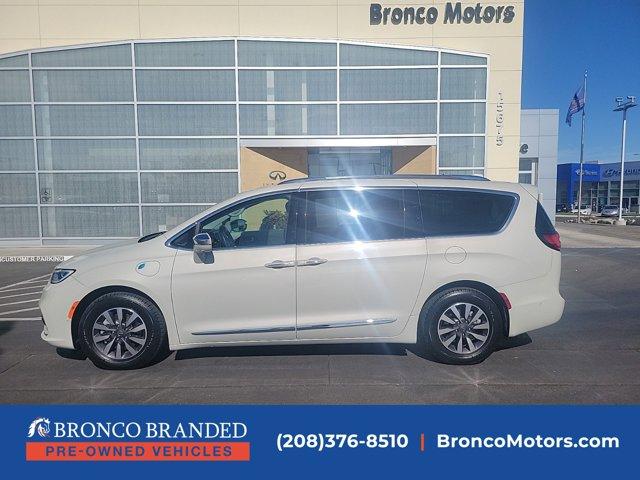 2021 chrysler pacifica hybrid limited