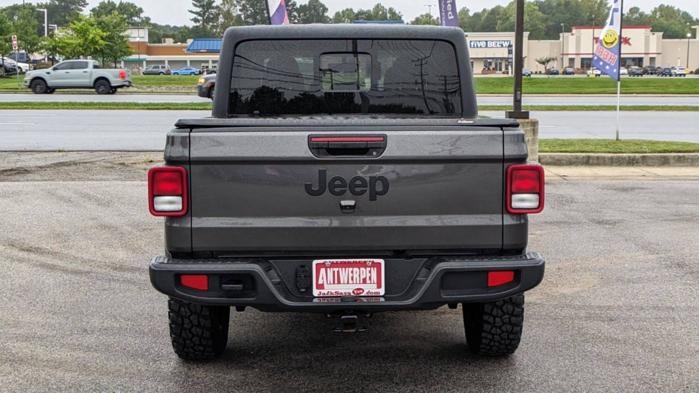2023 jeep gladiator willys