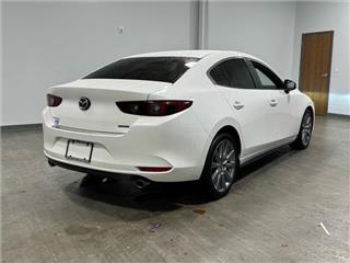 2022 Mazda preferred
