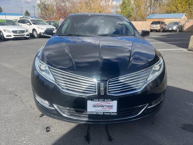 2014 lincoln mkz base