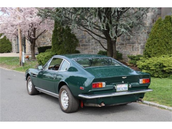 1982 aston martin v8 in astoria, new york