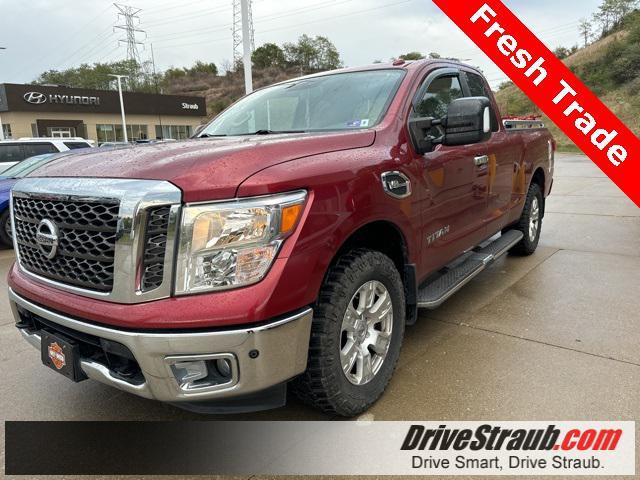 2017 nissan titan sv