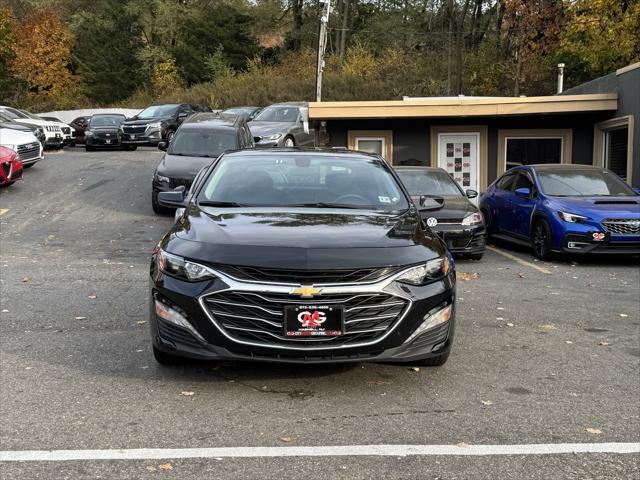2022 chevrolet malibu fwd lt