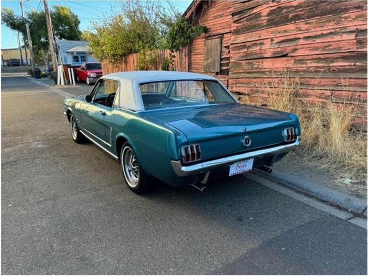 1965 ford mustang