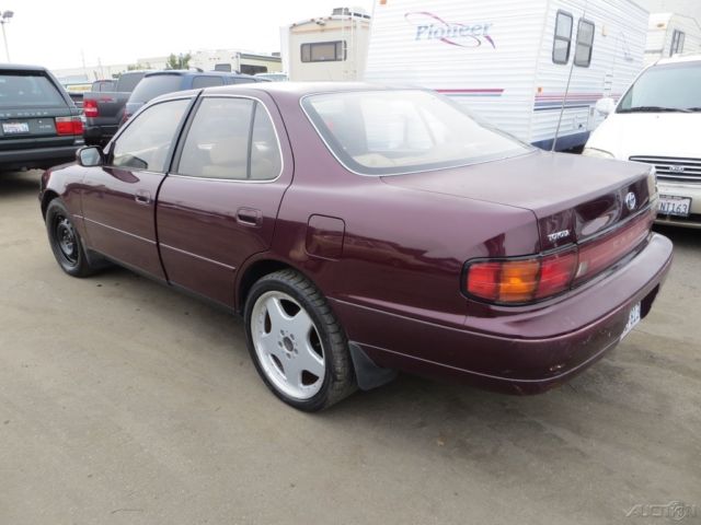 c 1993 toyota camry xle v6 used 3l v6 24v automatic sedan no reserve