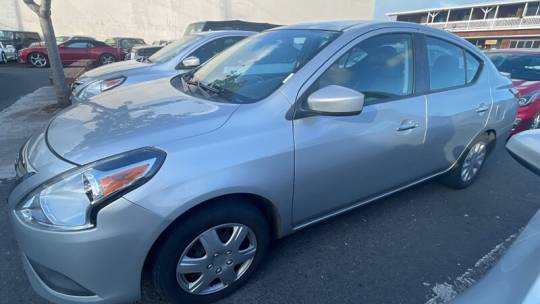 2017 nissan versa