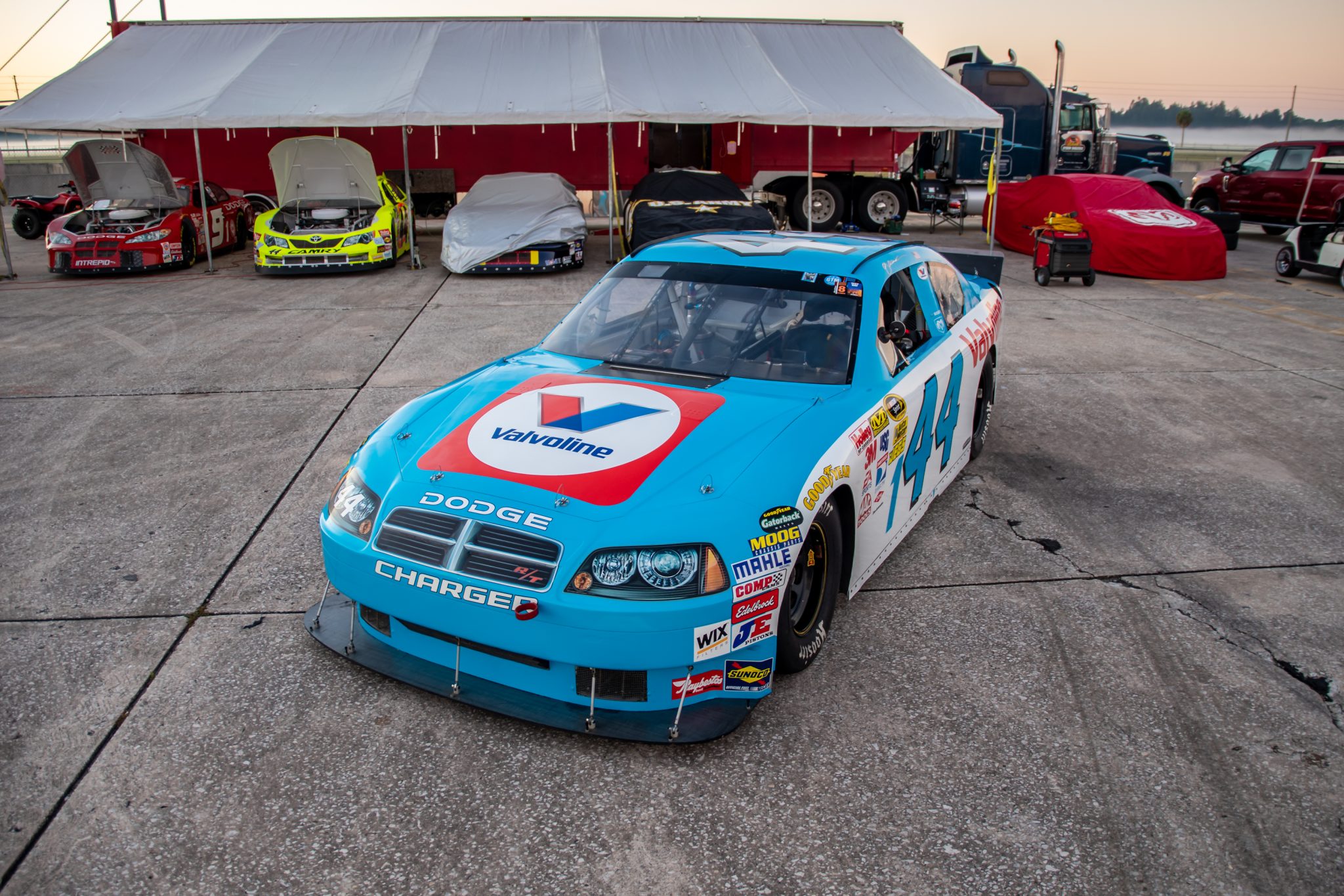 dodge charger nascar race car